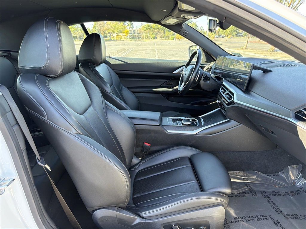 Used 2024 BMW 430i Convertible image 29