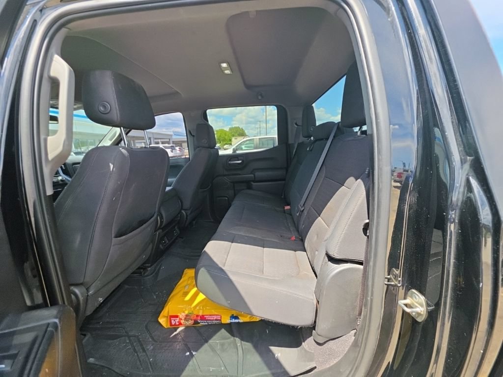 Used 2020 Chevrolet Silverado 1500 LT AWD/4WD image 12