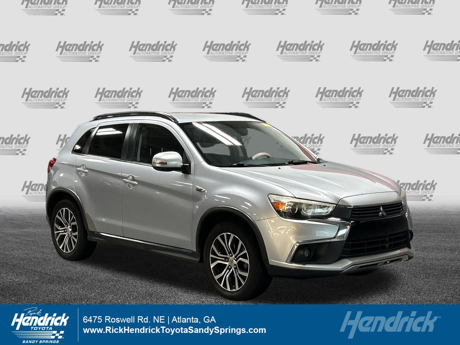 Used 2017 Mitsubishi Outlander Sport SEL FWD image 1