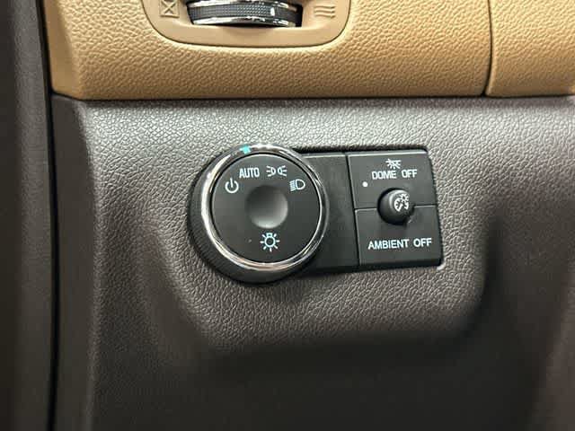 Used 2015 Buick Enclave Leather FWD image 19