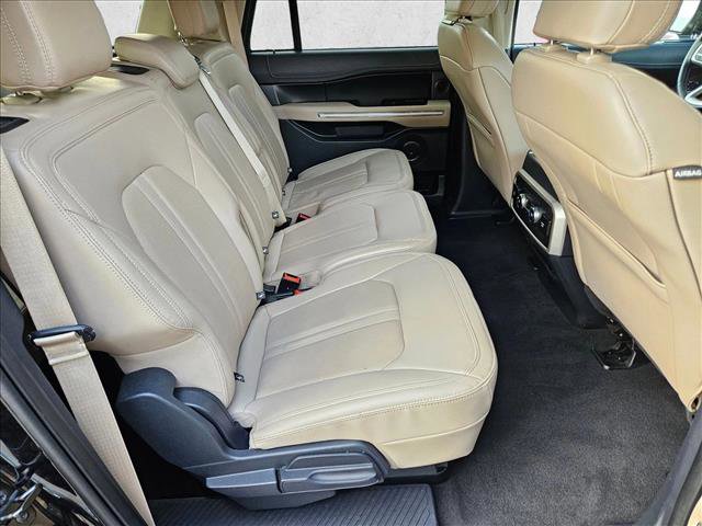 Used 2024 Ford Expedition Max Limited image 22