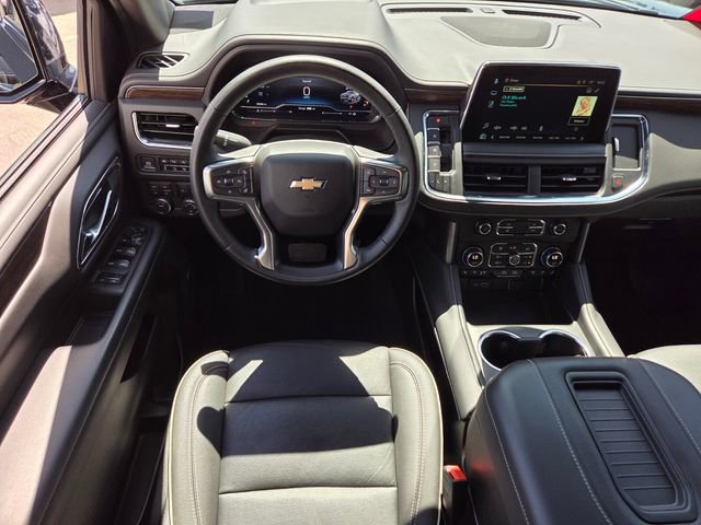 Used 2024 Chevrolet Suburban Premier AWD/4WD image 13
