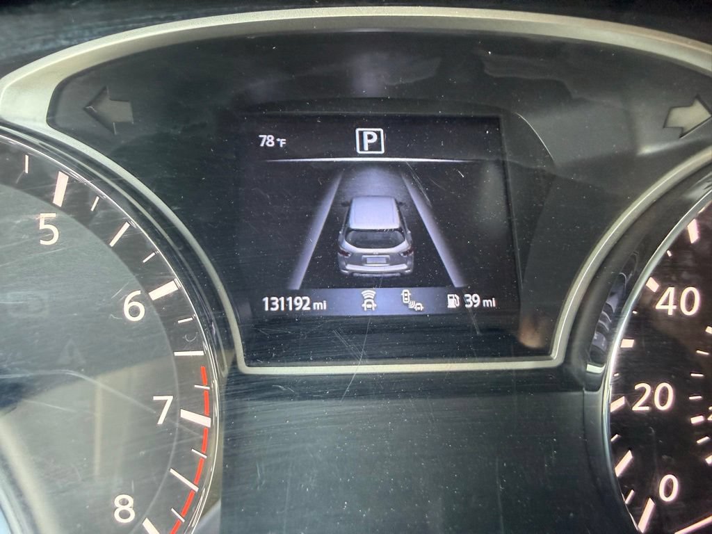 Used 2020 Nissan Pathfinder SL FWD image 14