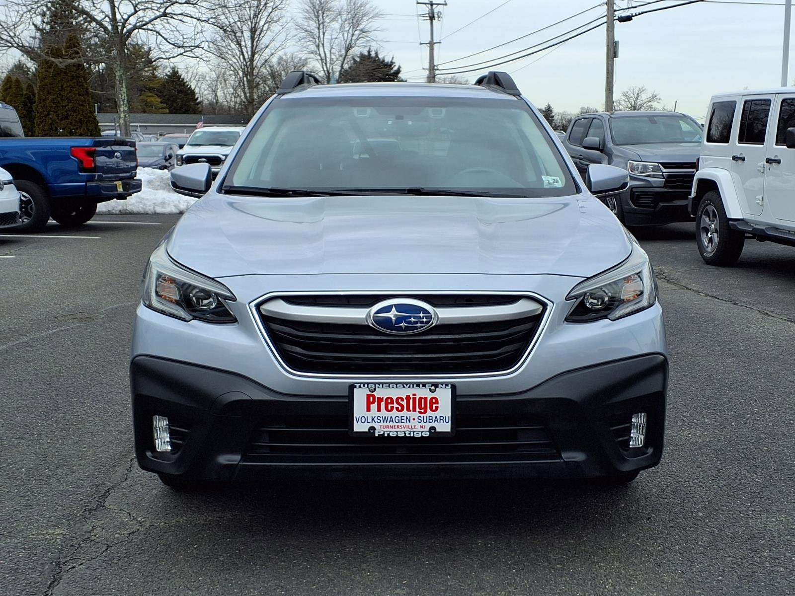 Used 2021 Subaru Outback Premium image 8