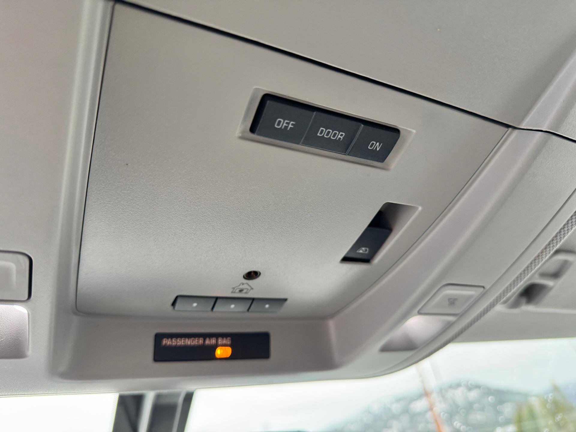 Used 2015 Chevrolet Silverado 2500 LTZ w/ LTZ Plus Package image 37