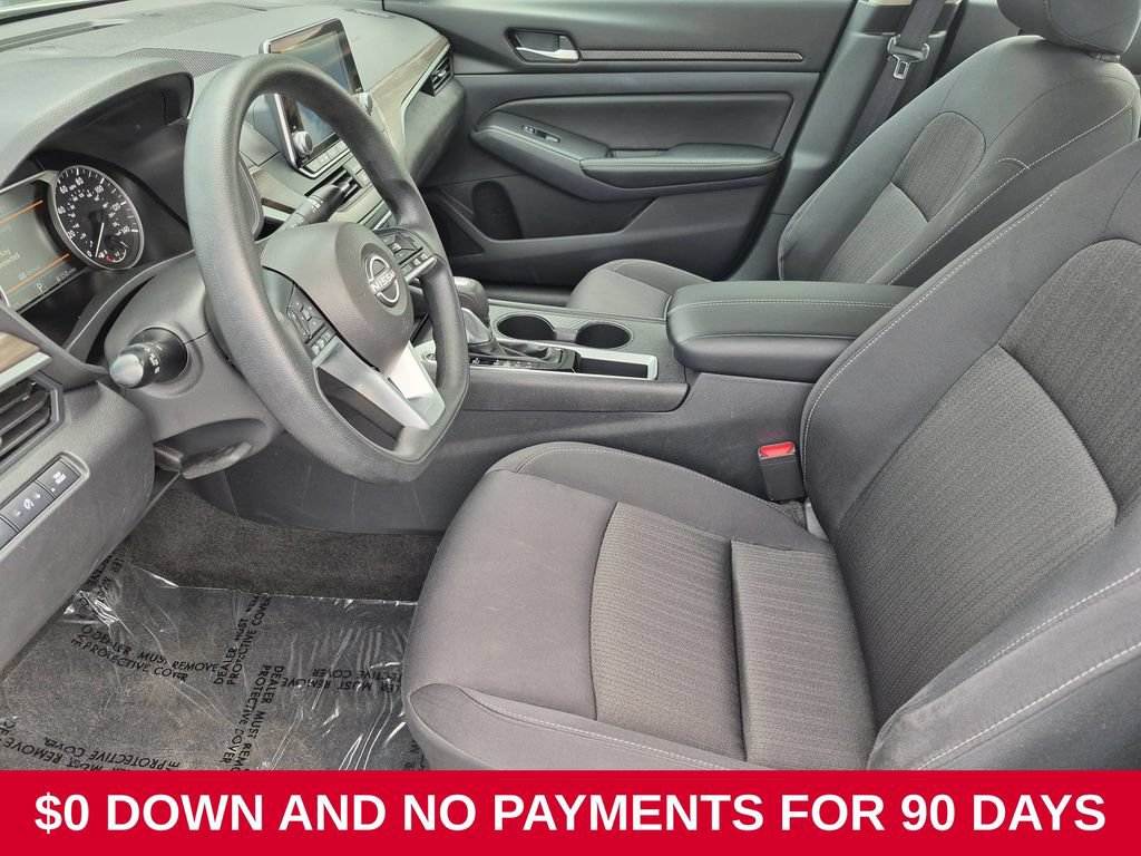 Used 2025 Nissan Altima 2.5 SV FWD image 23