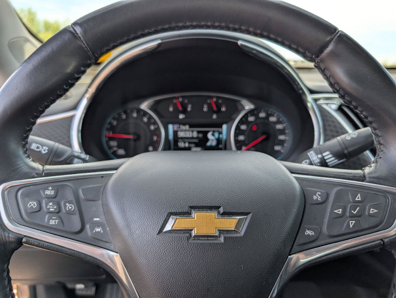 Used 2018 Chevrolet Malibu LT w/ Driver Confidence Package FWD image 10