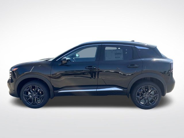 New 2027 Nissan Kicks SR FWD image 6