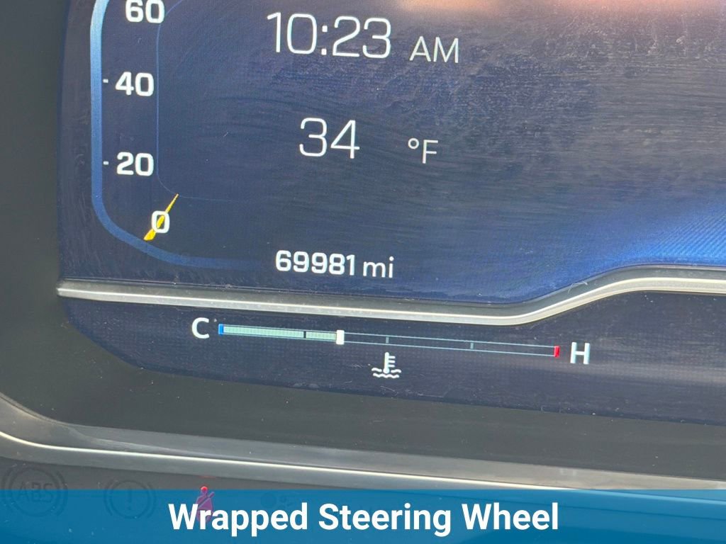 Used 2023 Chevrolet Suburban Premier image 19