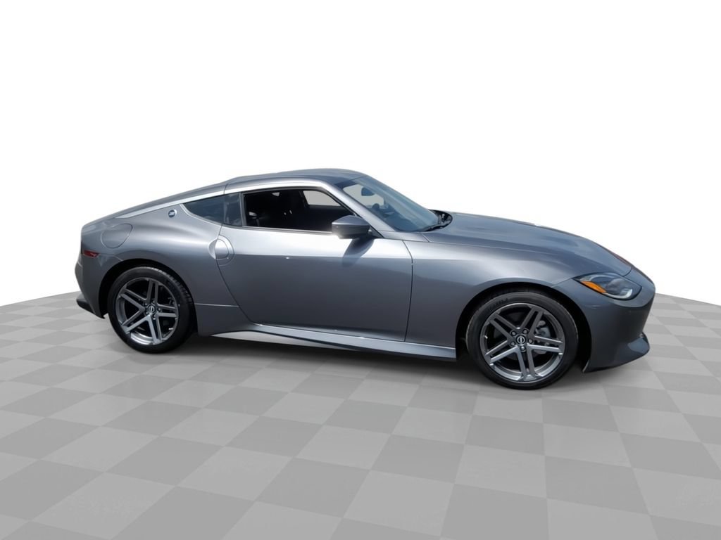 Used 2025 Nissan Z Sport w/ Floor Mat Package RWD image 9