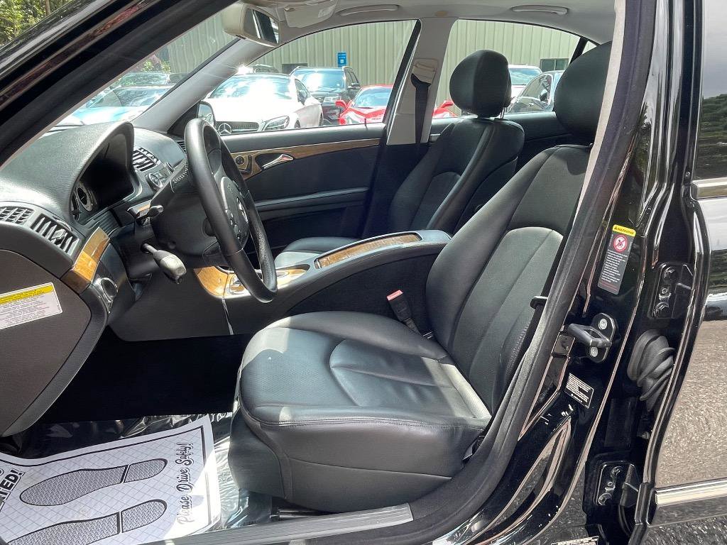 Used 2008 Mercedes-Benz E 350 Sedan image 20