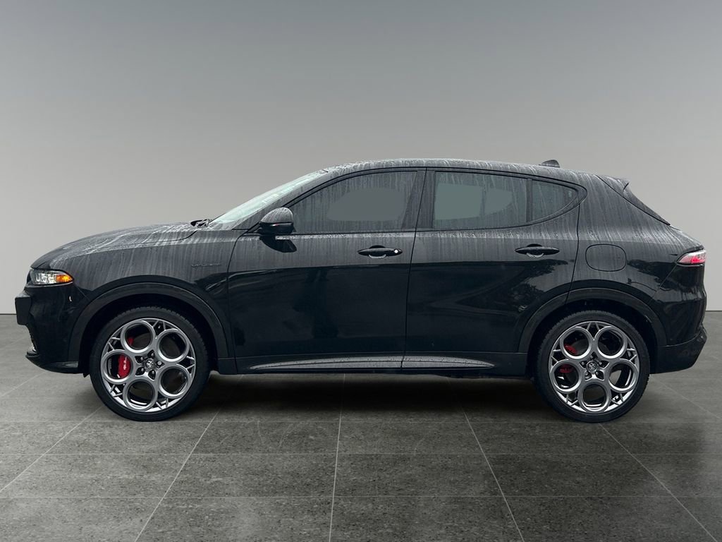 Used 2024 Alfa Romeo Tonale Veloce image 4