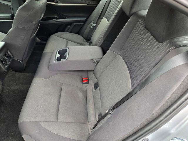 Used 2025 Toyota Camry LE image 10