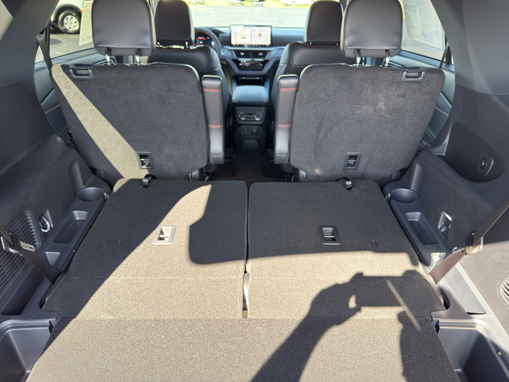 New 2025 Ford Explorer ST-Line w/ Premium Package image 29