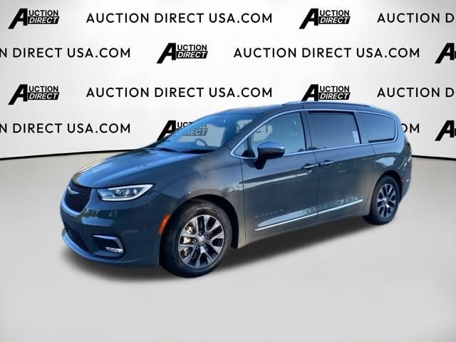 Used 2023 Chrysler Pacifica Pinnacle