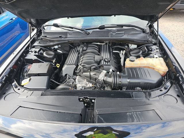 Used 2022 Dodge Challenger R/T Scat Pack RWD image 6