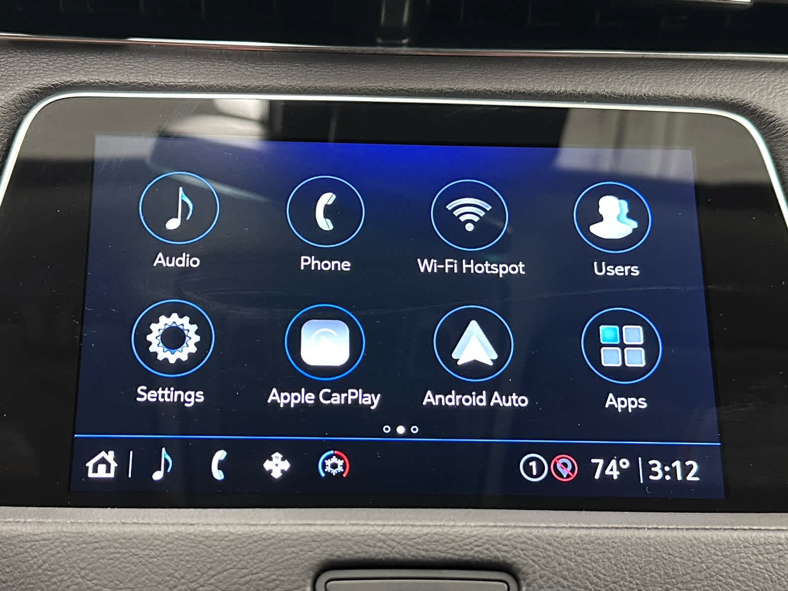 Used 2023 Cadillac XT4 Luxury w/ Cold Weather Package AWD/4WD image 35