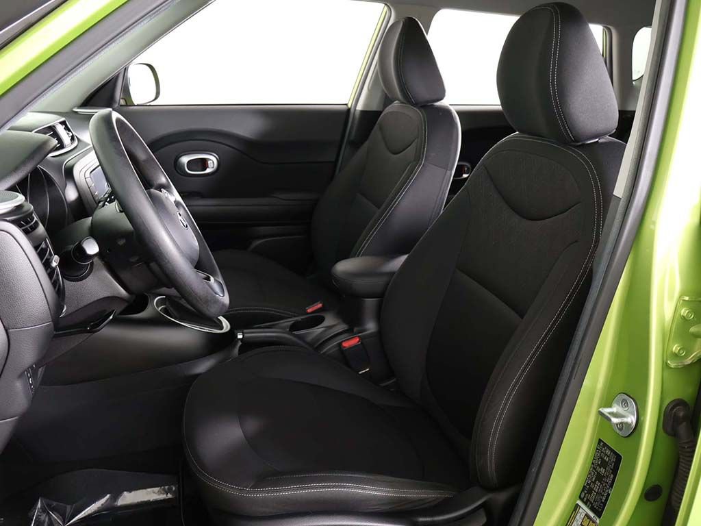 Used 2015 Kia Soul FWD image 25