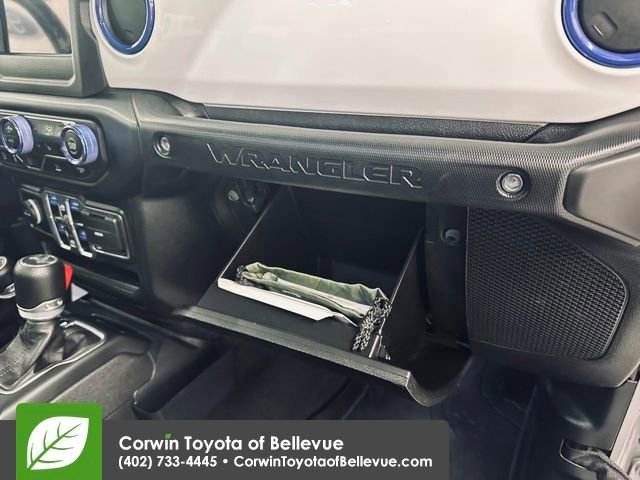 Used 2021 Jeep Wrangler Unlimited Islander image 10