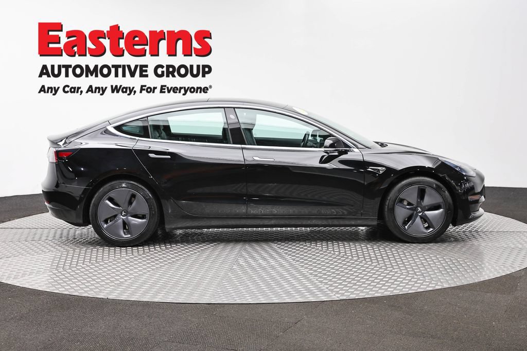Used 2019 Tesla Model 3 Standard Range Plus RWD image 4