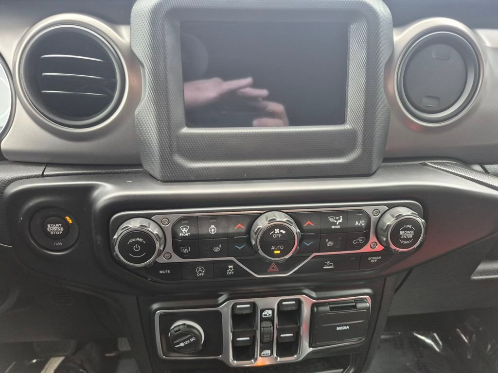 Used 2021 Jeep Wrangler Unlimited Sport image 19