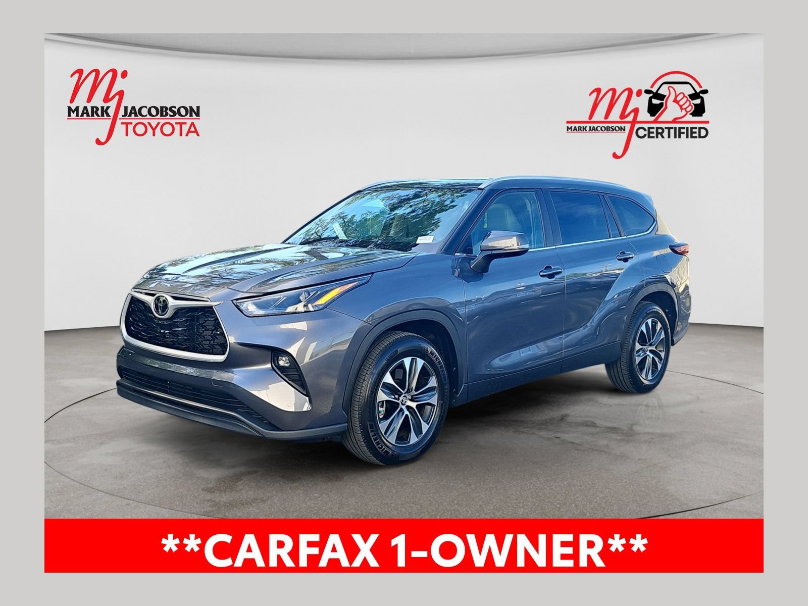 Used 2025 Toyota Highlander XLE FWD image 1