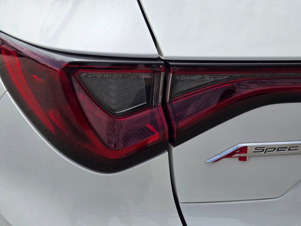 Used 2022 Acura MDX A-Spec AWD/4WD image 11