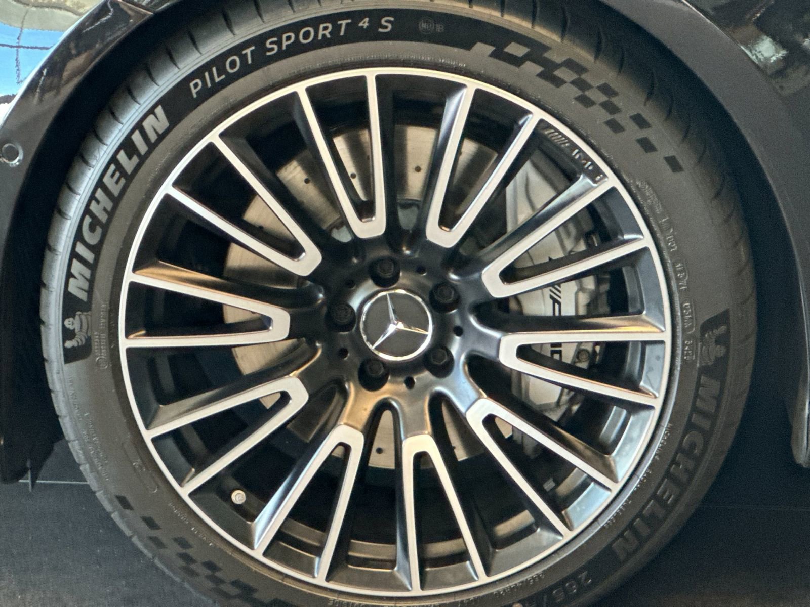New 2026 Mercedes-Benz E 53 AMG e 4MATIC Sedan image 31