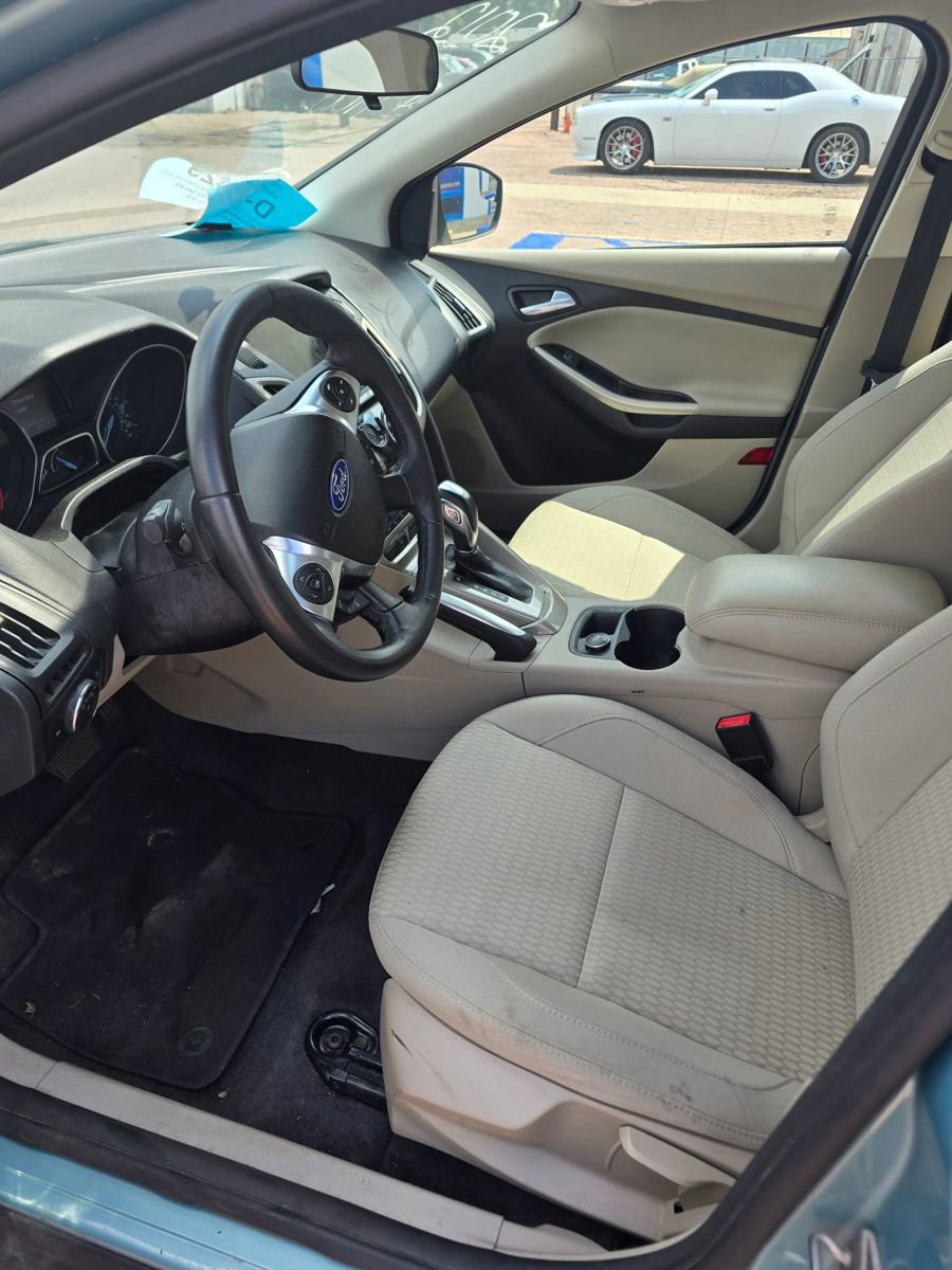 Used 2012 Ford Focus SEL image 9