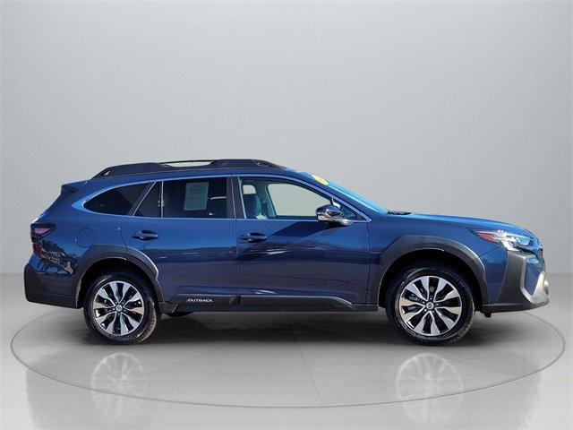 Used 2023 Subaru Outback Limited image 9