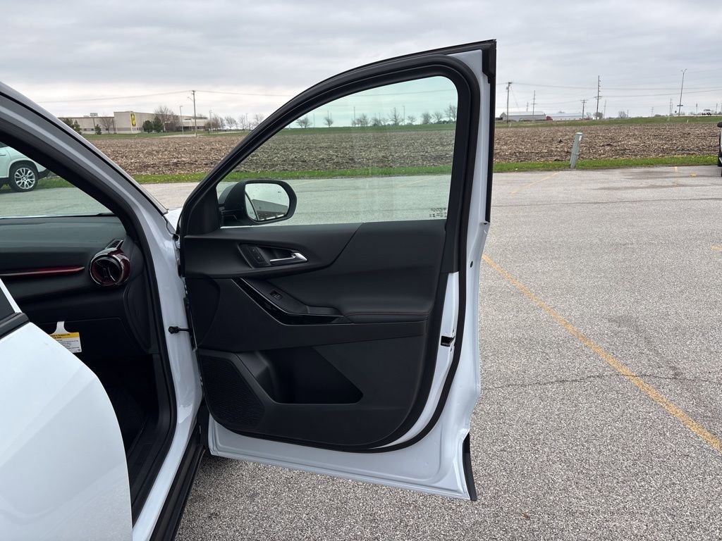 New 2026 Chevrolet Equinox RS image 18