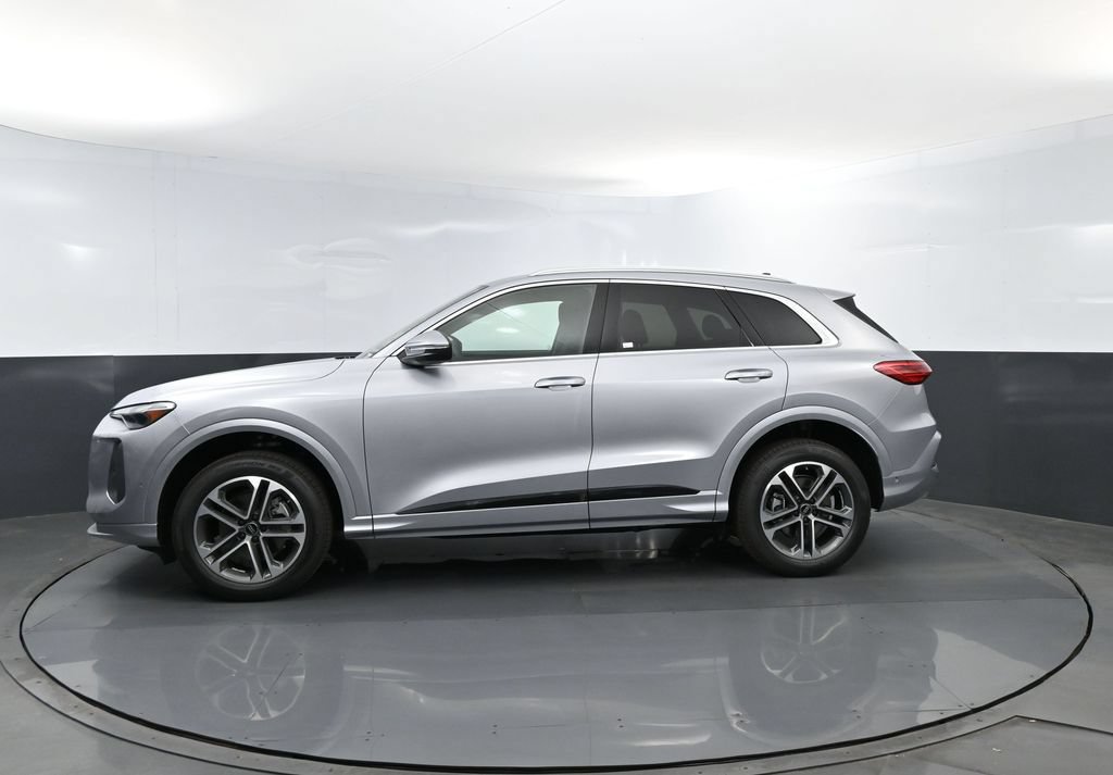 New 2026 Audi Q5 Premium AWD/4WD image 24