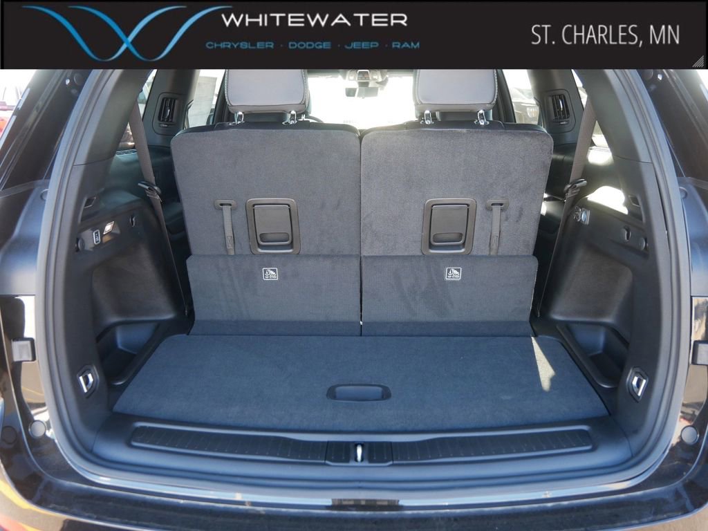 New 2025 Jeep Grand Cherokee L Limited w/ Luxury Tech Group II image 5