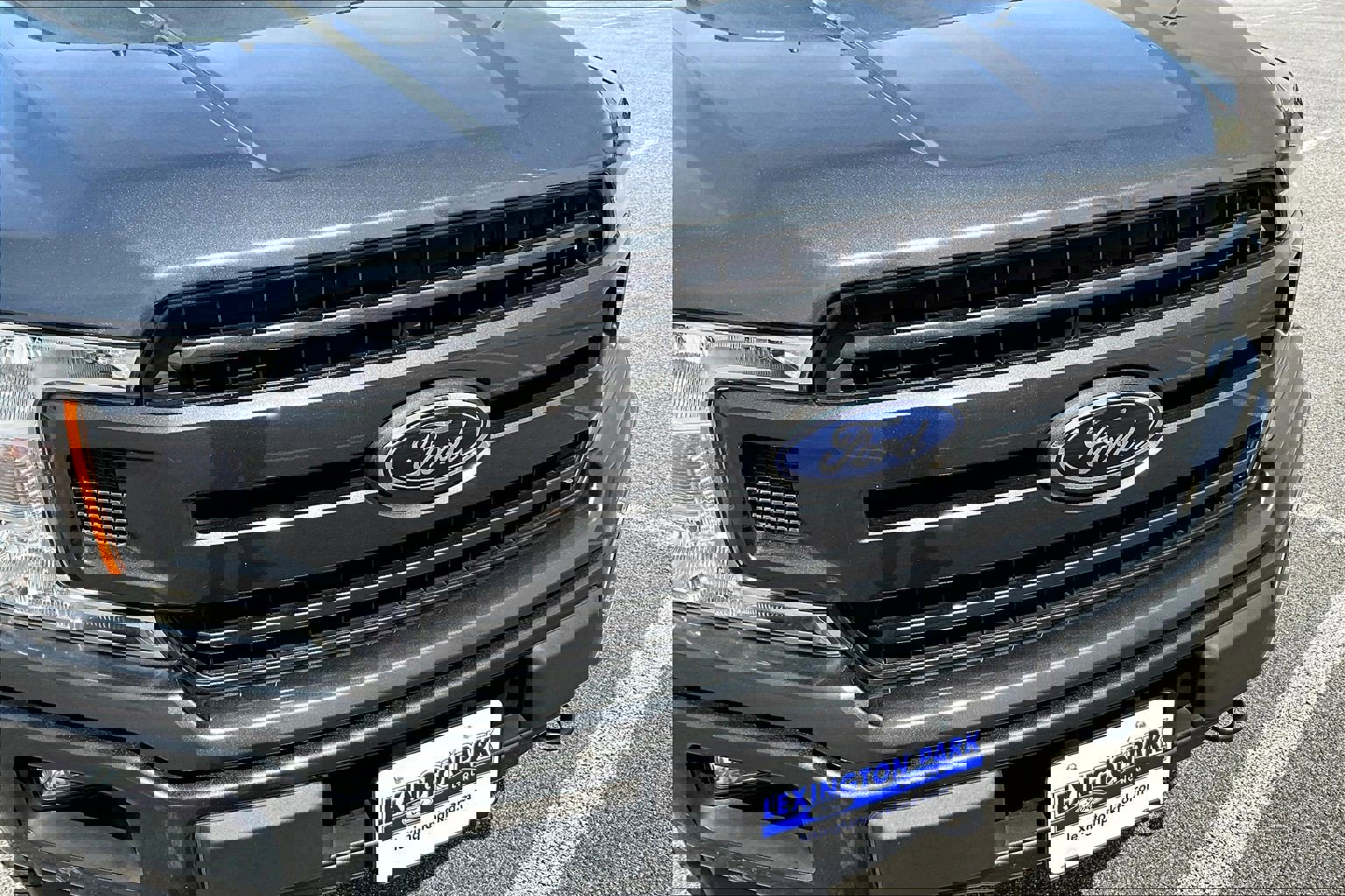 Certified 2019 Ford F150 XLT w/ Equipment Group 302A Luxury AWD/4WD image 34