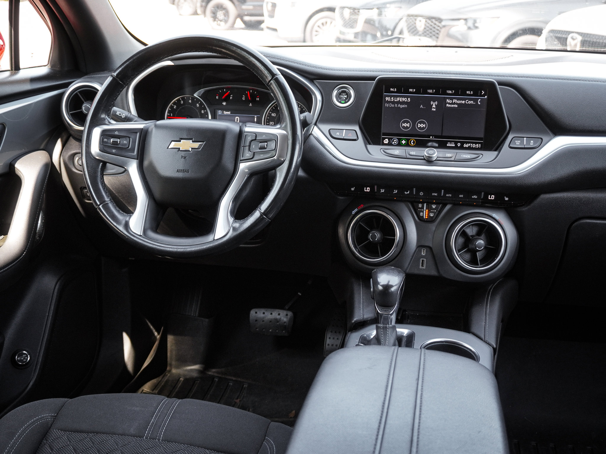 Used 2020 Chevrolet Blazer LT AWD/4WD image 27