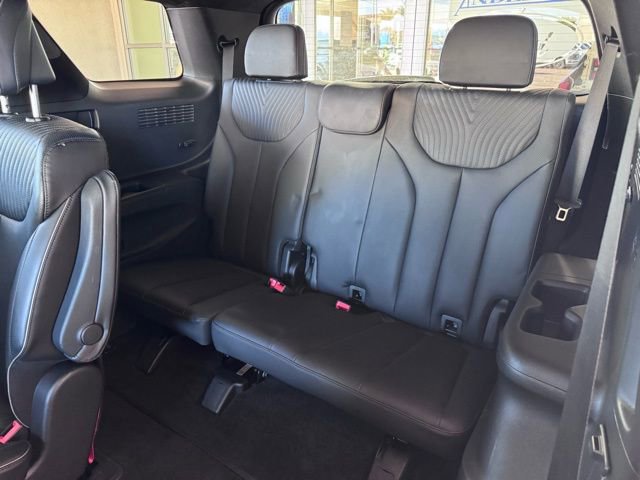 Used 2024 Hyundai Palisade Calligraphy image 14