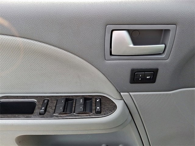 Used 2005 Mercury Montego Premier image 13