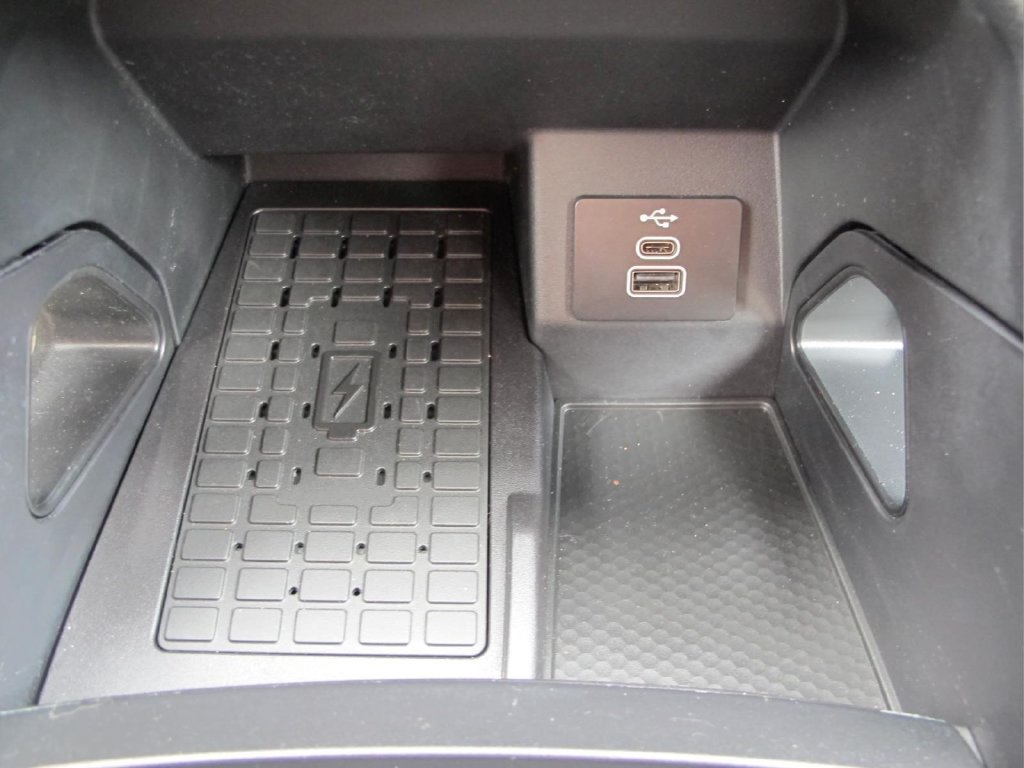 Used 2024 Ford Ranger XLT w/ Technology Package AWD/4WD image 16