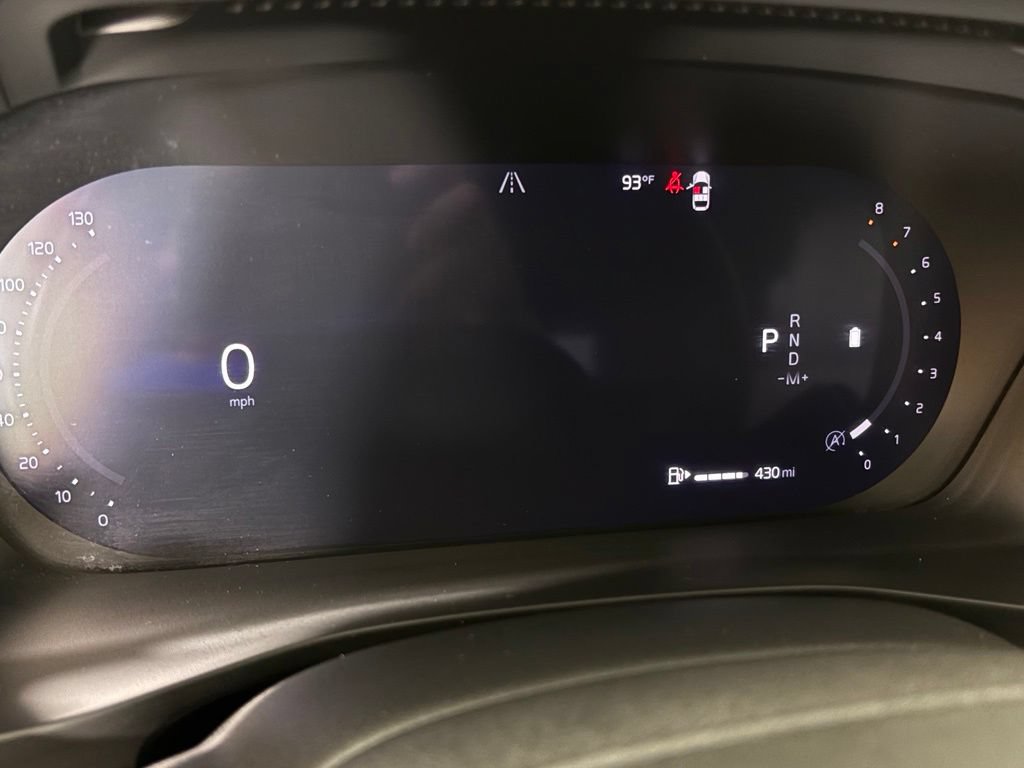 Used 2026 Volvo XC40 B5 Plus AWD/4WD image 22