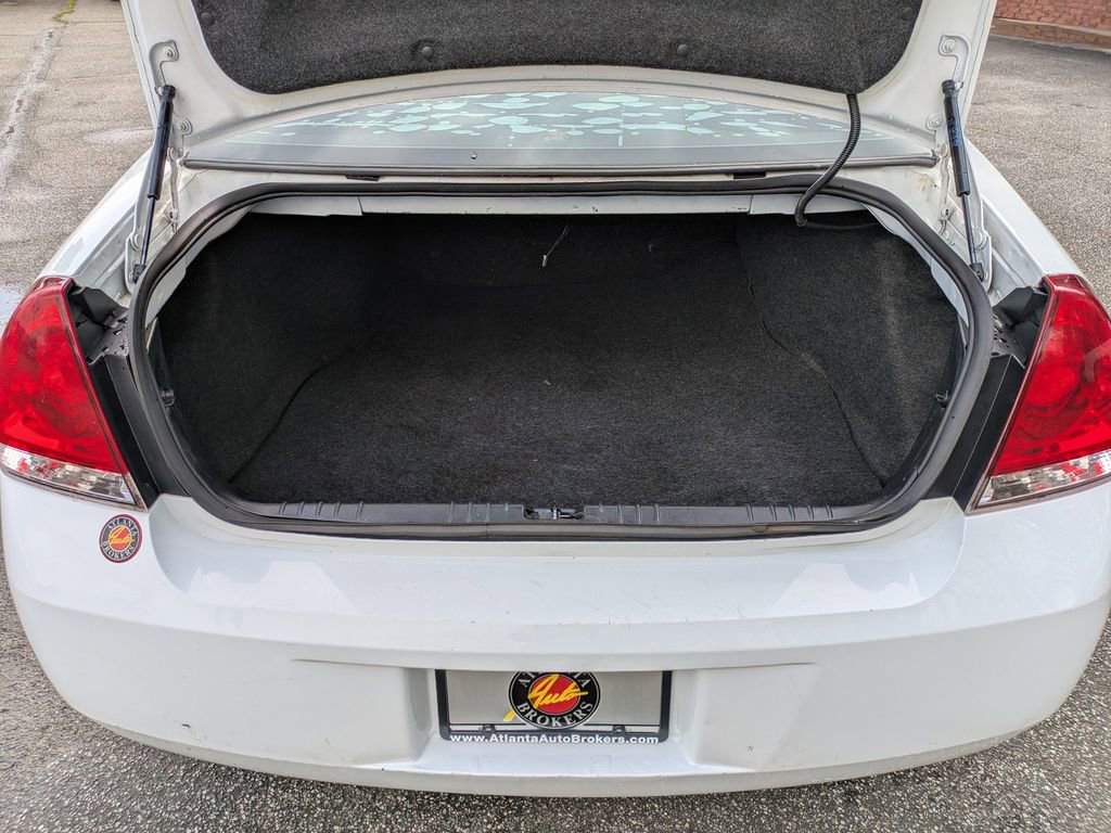 Used 2010 Chevrolet Impala LS FWD image 12