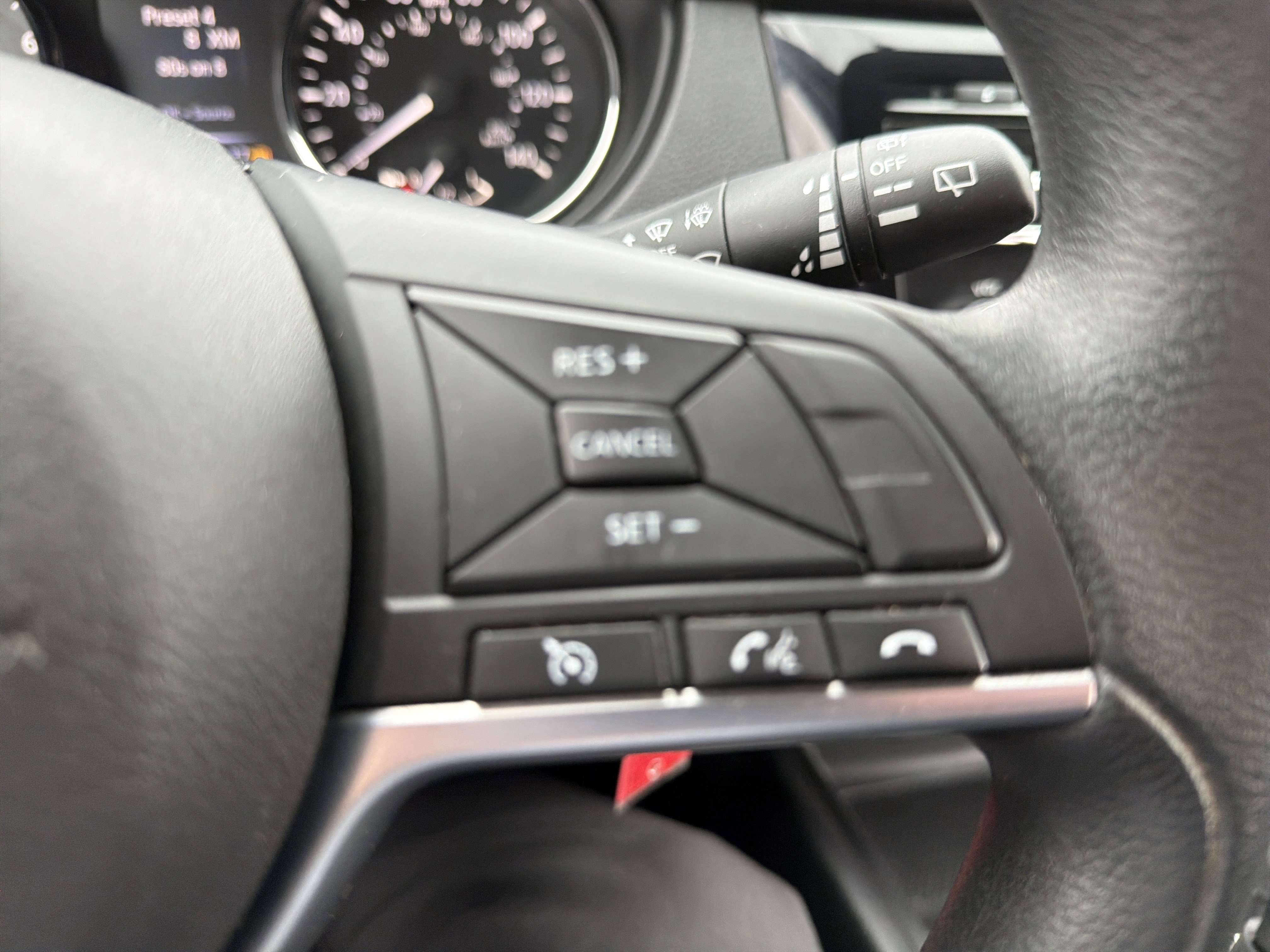 Used 2017 Nissan Rogue Sport S w/ S Appearance Package image 20