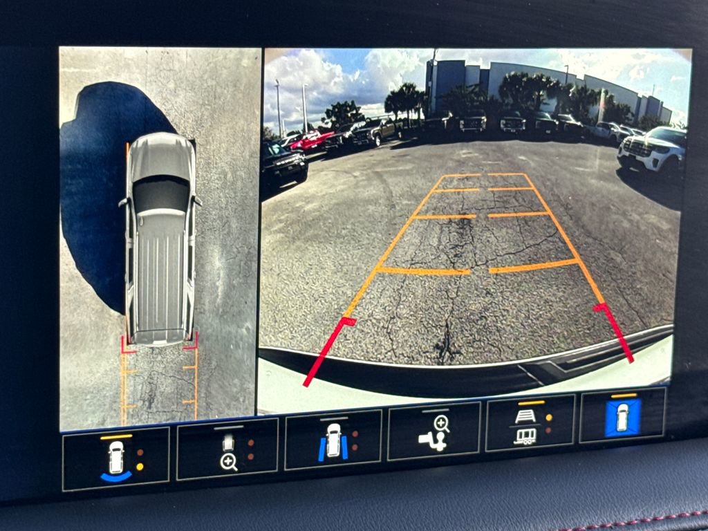 Used 2022 Chevrolet Tahoe RST w/ Luxury Package image 21