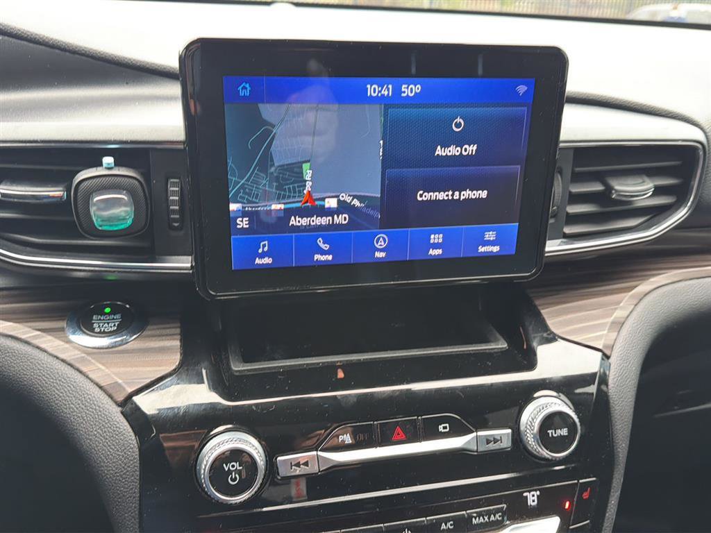 Used 2021 Ford Explorer Limited image 14