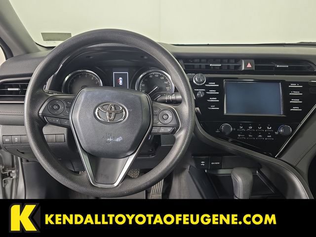 Used 2019 Toyota Camry L image 9