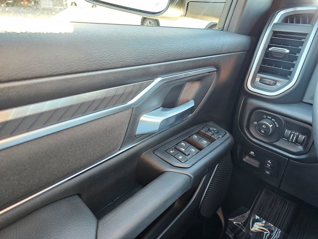 New 2026 RAM 1500 Big Horn AWD/4WD image 29