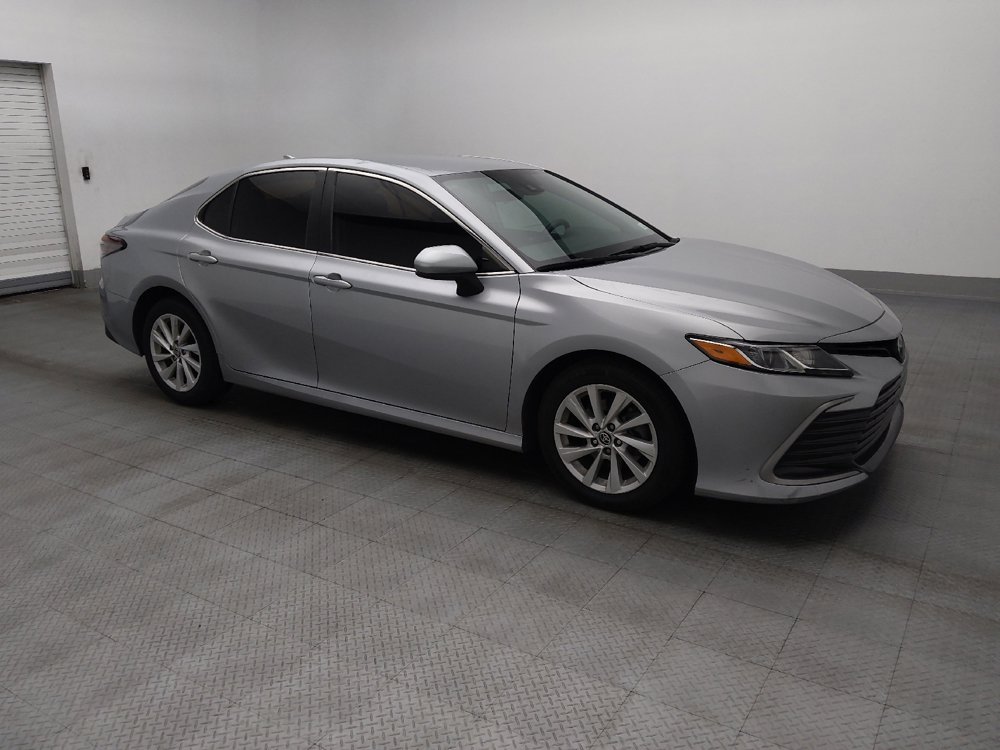 Used 2022 Toyota Camry LE FWD image 11