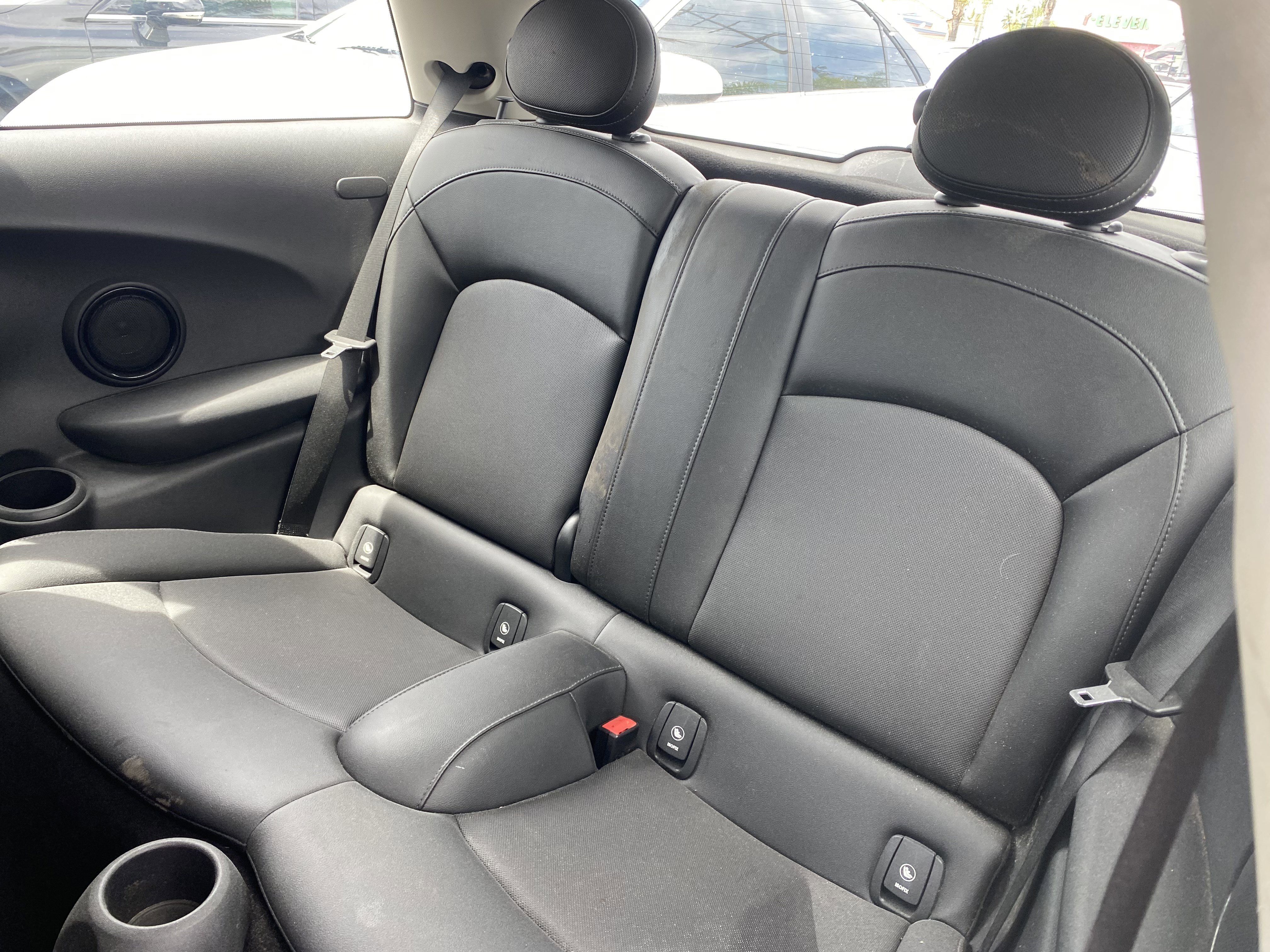 Used 2018 MINI Cooper 2-Door Hardtop image 13