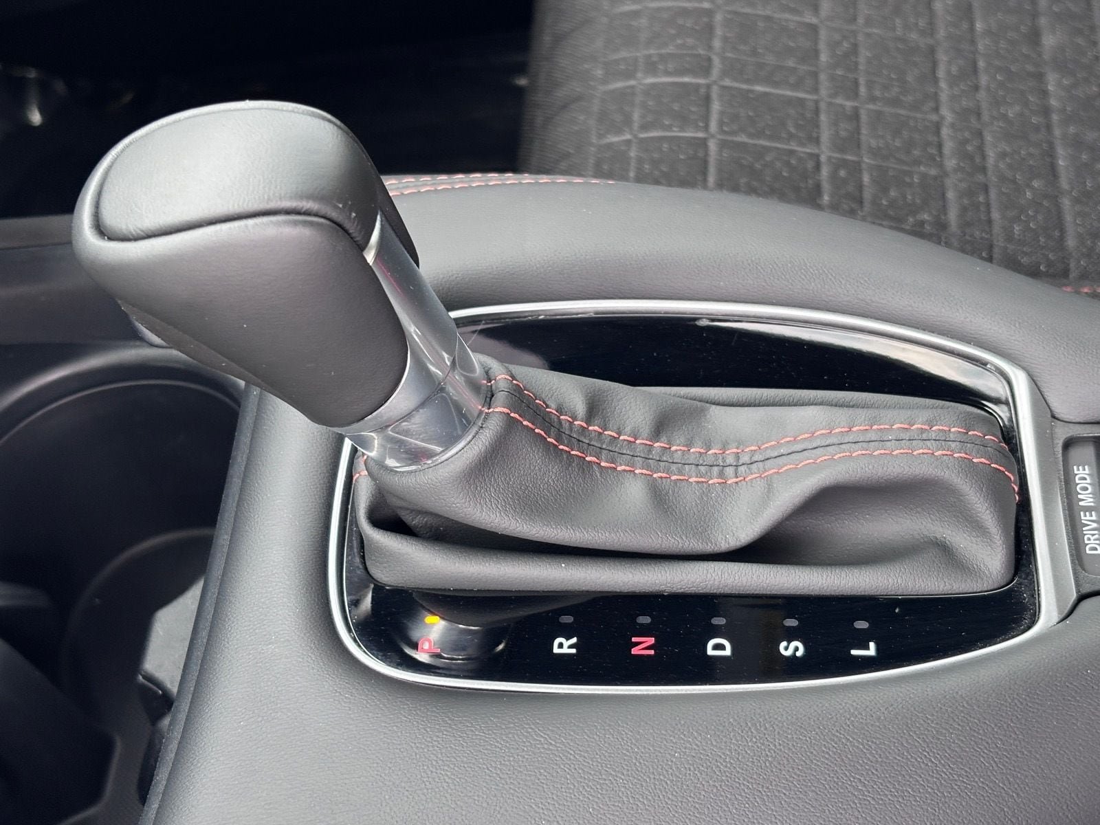 Certified 2026 Honda HR-V Sport image 33