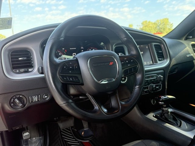 Used 2022 Dodge Charger SXT w/ Blacktop Package image 15