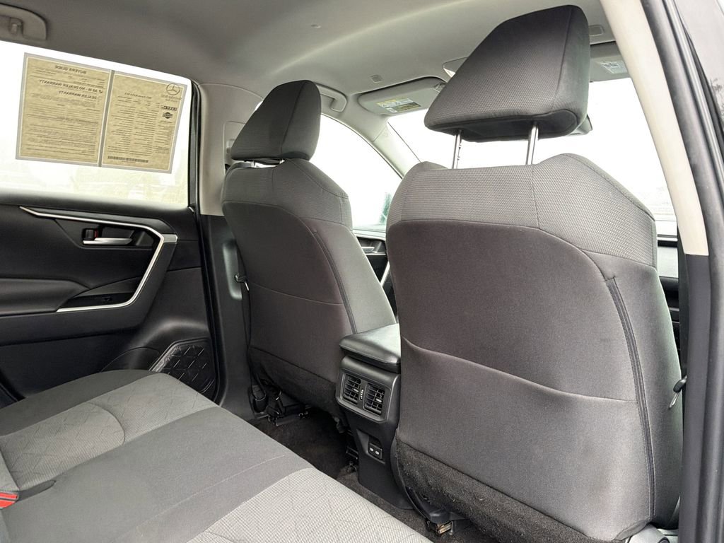 Used 2023 Toyota RAV4 XLE image 17